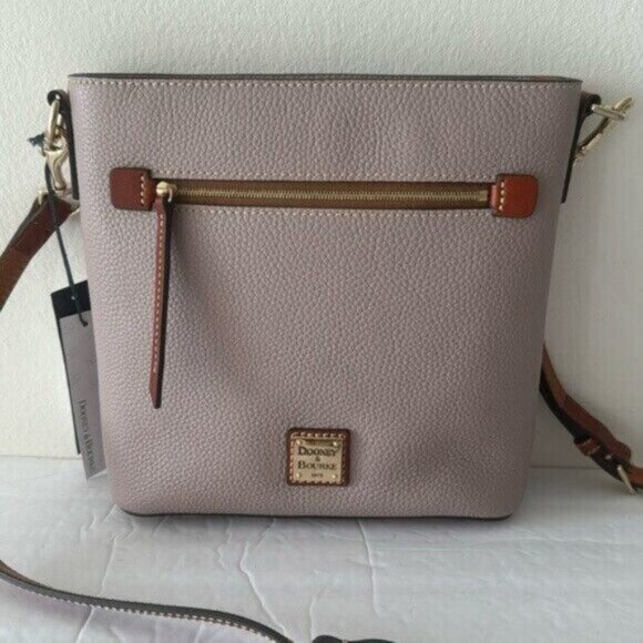 Dooney & Bourke Crossbody Pebble Grain Leath Oyster Zip Handbag Purplish Grey - Picture 3 of 14
